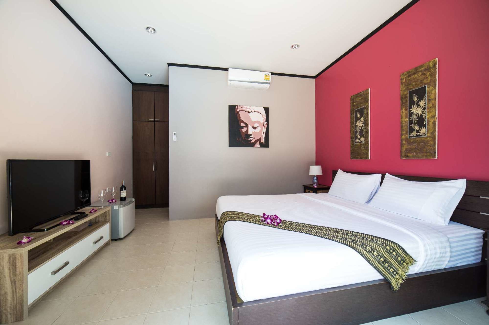 Ma Maison Boutique Hotel. In Phuket Bang Tao Beach  Exteriör bild